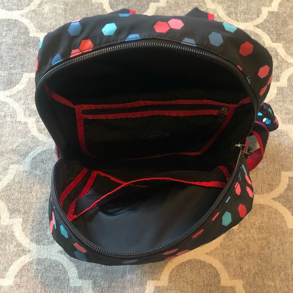 SOLD- Fossil Backpack ❤️ - Picture 3 of 4